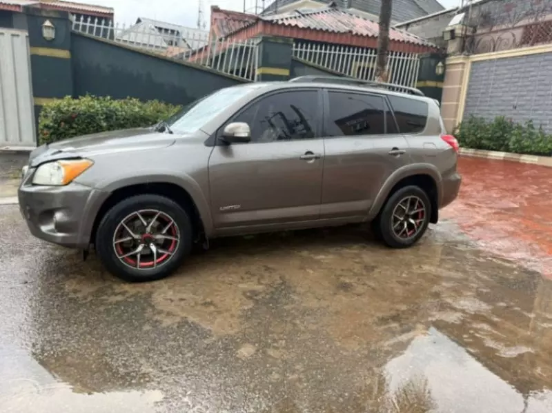 Toyota RAV 4