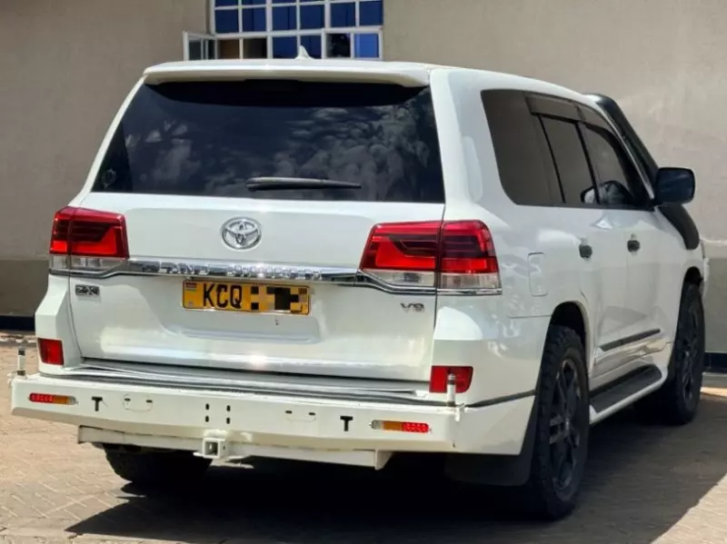 Toyota Landcruiser ZX