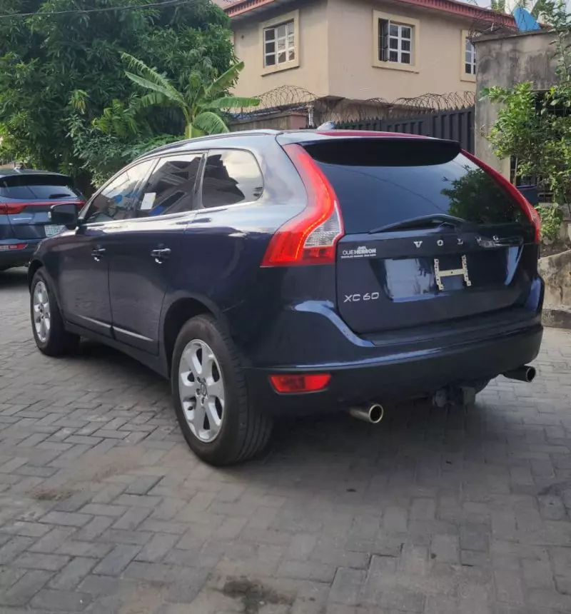 Volvo XC60   - 2013