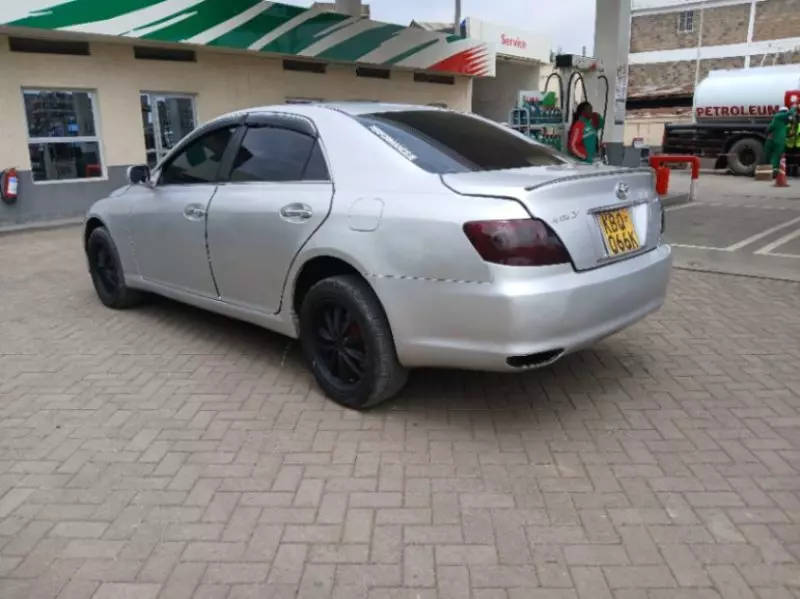 Toyota Mark X   - 2006