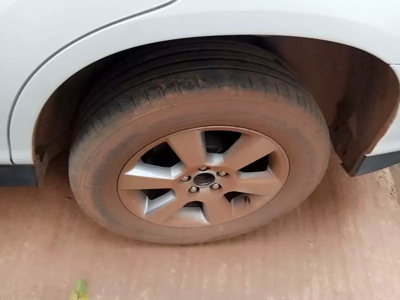 Toyota Harrier   - 2011