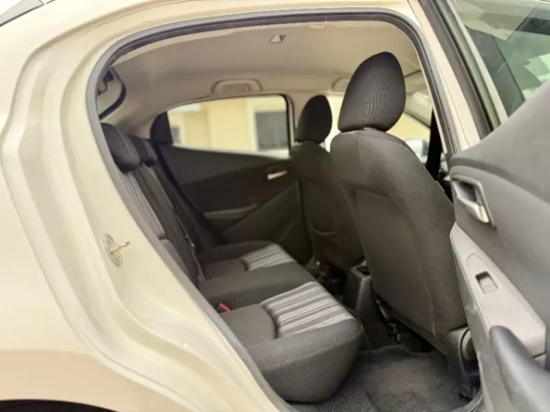 Mazda 2   - 2020