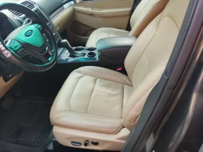 Ford Explorer LTD 3.5L