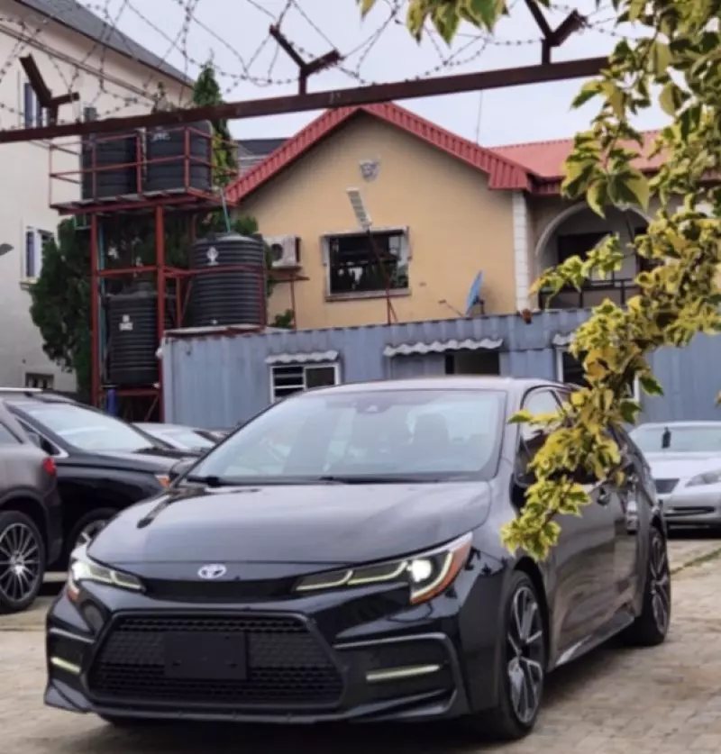 Toyota Corolla   - 2020