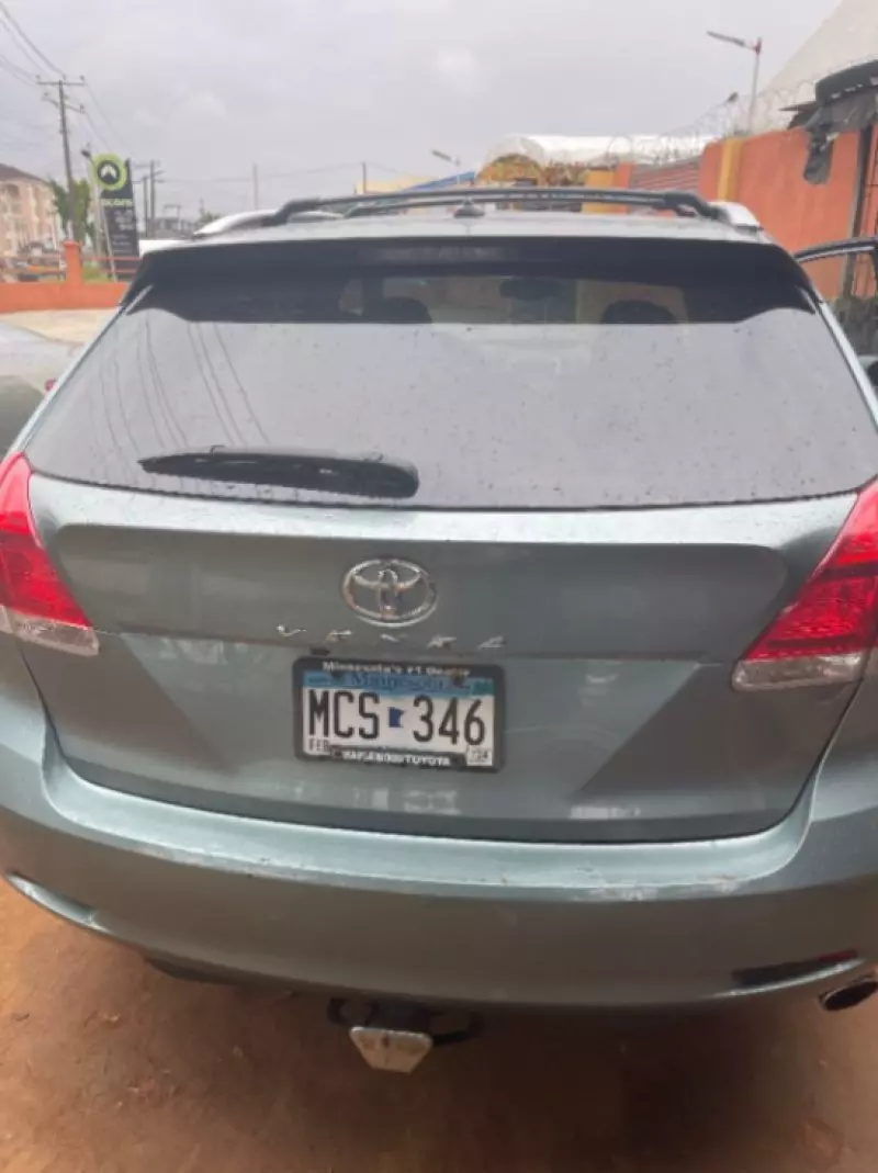 Toyota Venza   - 2010