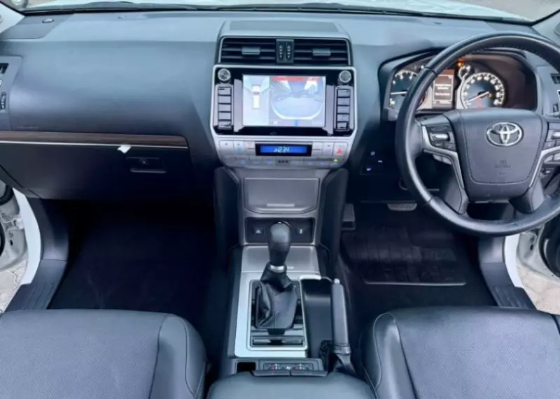 Toyota Landcruiser Prado   - 2018