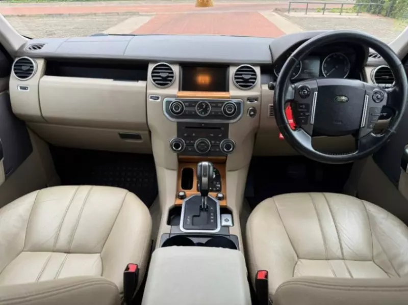 Land Rover Discovery 4   - 2010