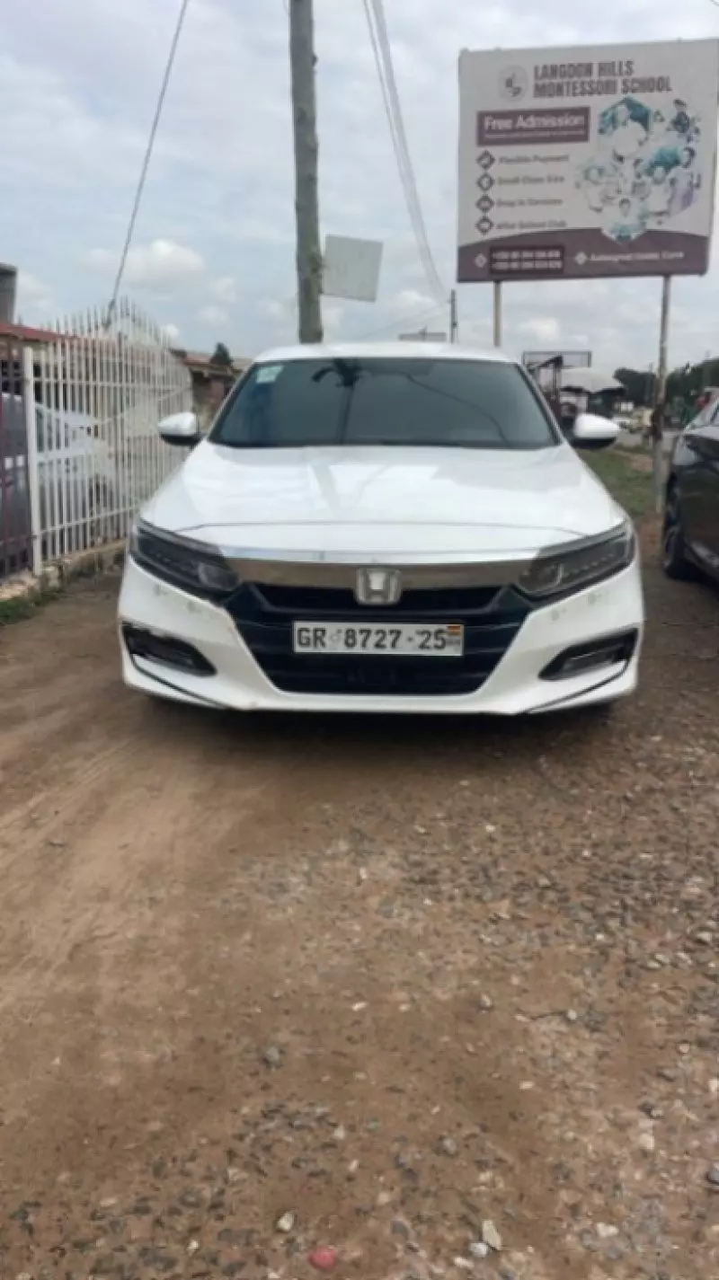Honda Accord   - 2018