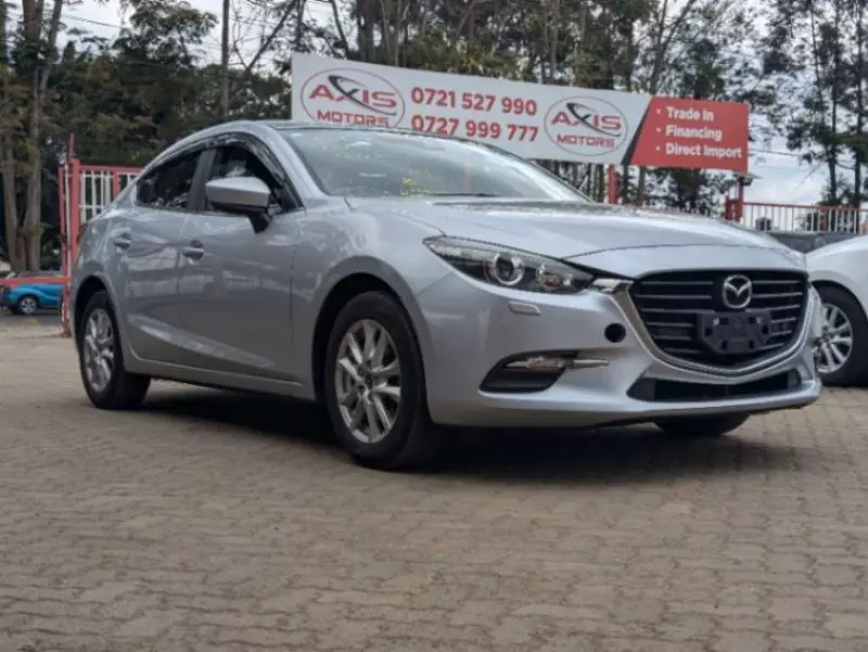 Mazda Axela    - 2018