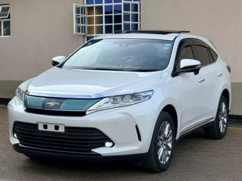 Toyota Harrier   - 2019