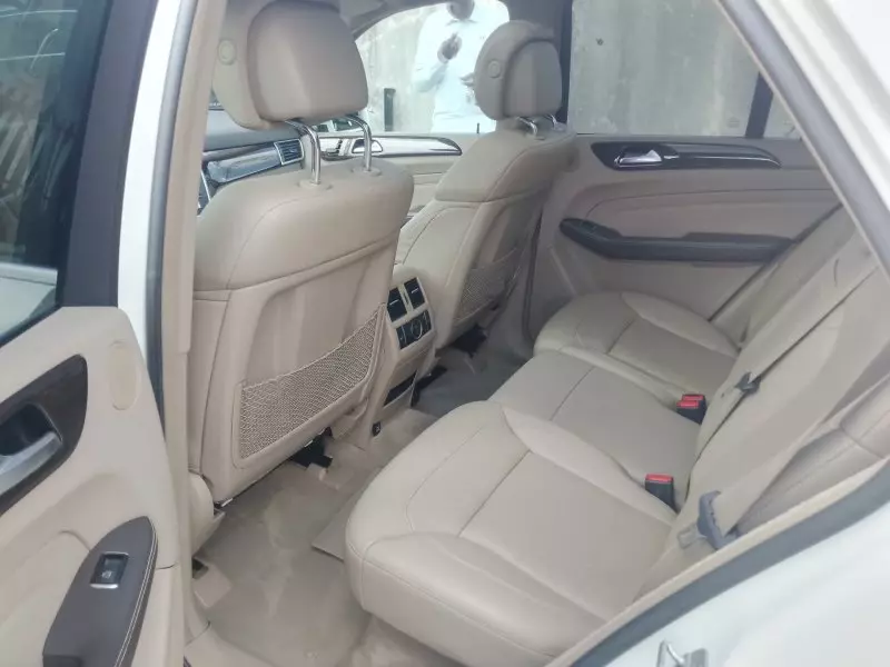 Mercedes-Benz ML 350   - 2013