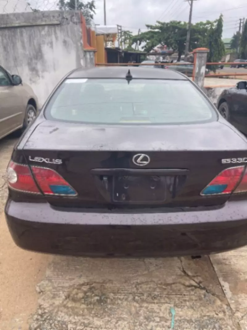 Lexus ES 330   - 2004
