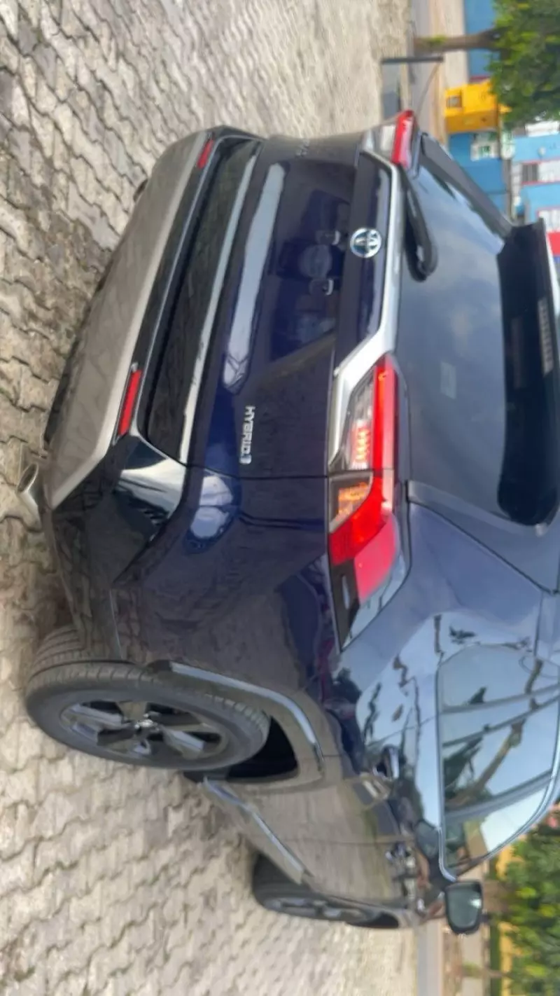 Toyota RAV4   - 2019