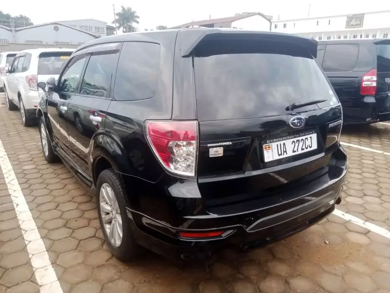 Subaru Forester   - 2010