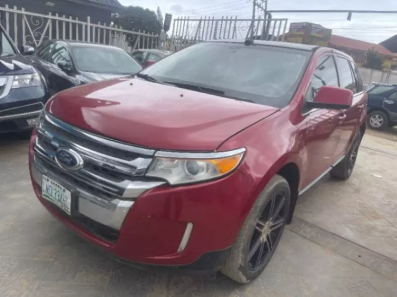 Ford Edge 3.5L    - 2011