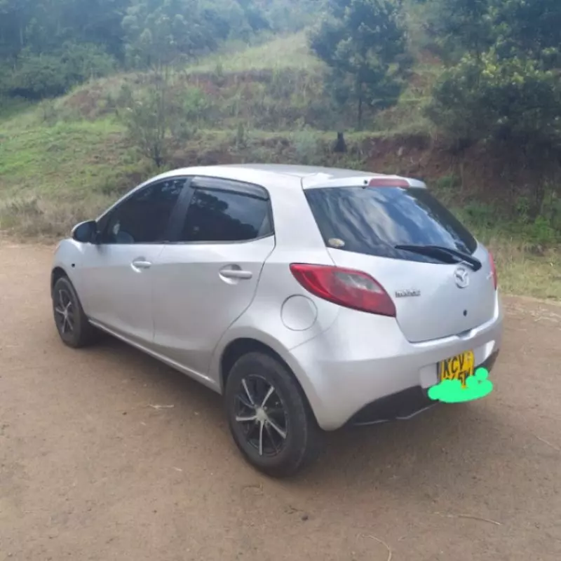 Mazda Demio   - 2012