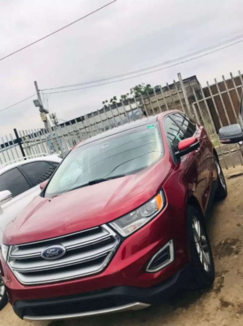 Ford Edge   - 2015