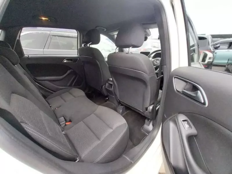 Mercedes-Benz B 180   - 2017