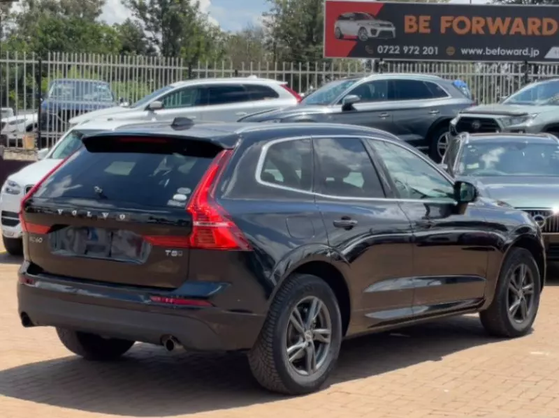 Volvo XC60   - 2018