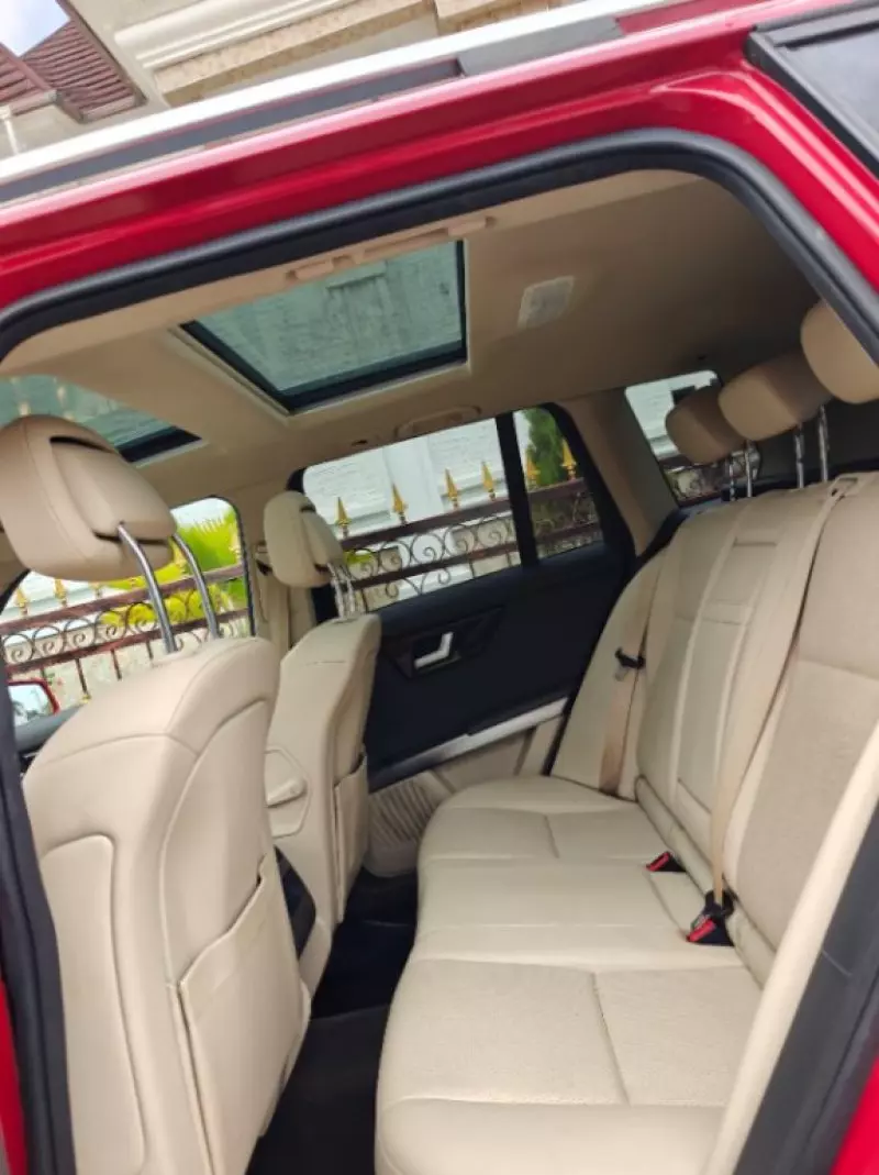 Mercedes-Benz GLK 350   - 2014