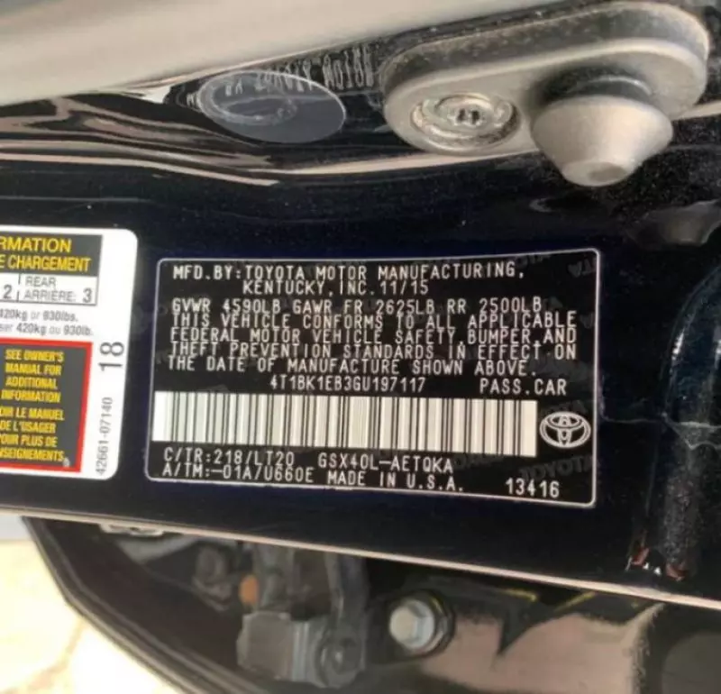 Toyota Avalon   - 2016