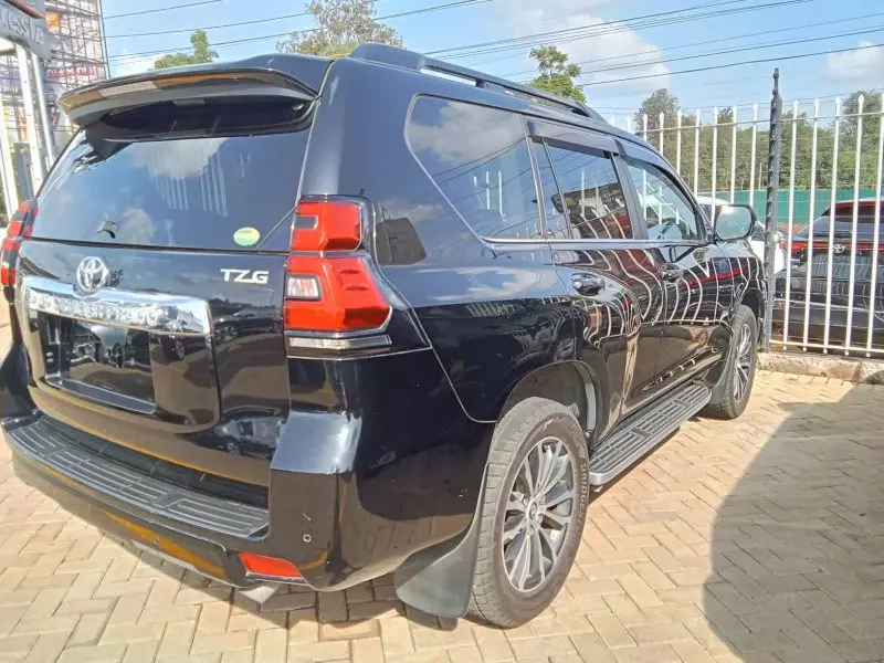 Toyota Landcruiser TZ.G