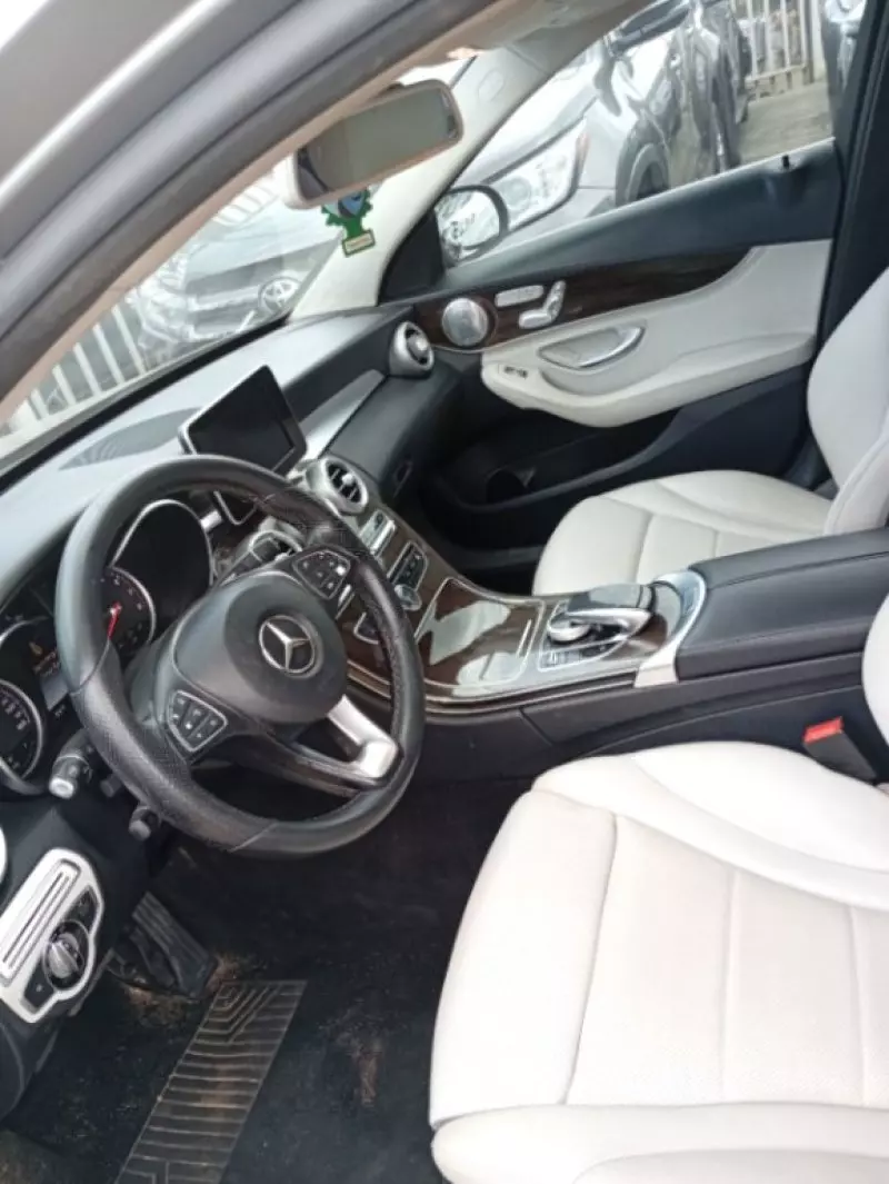 Mercedes-Benz C-Class   - 2015