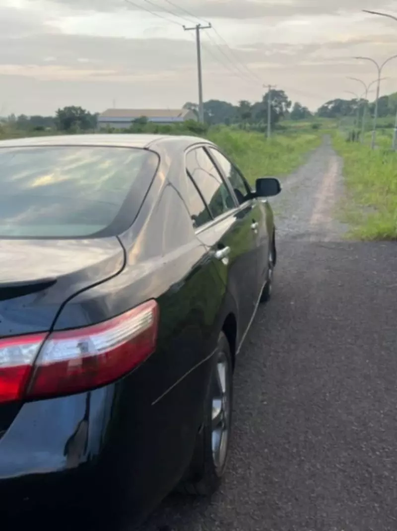 Toyota camry   - 2006