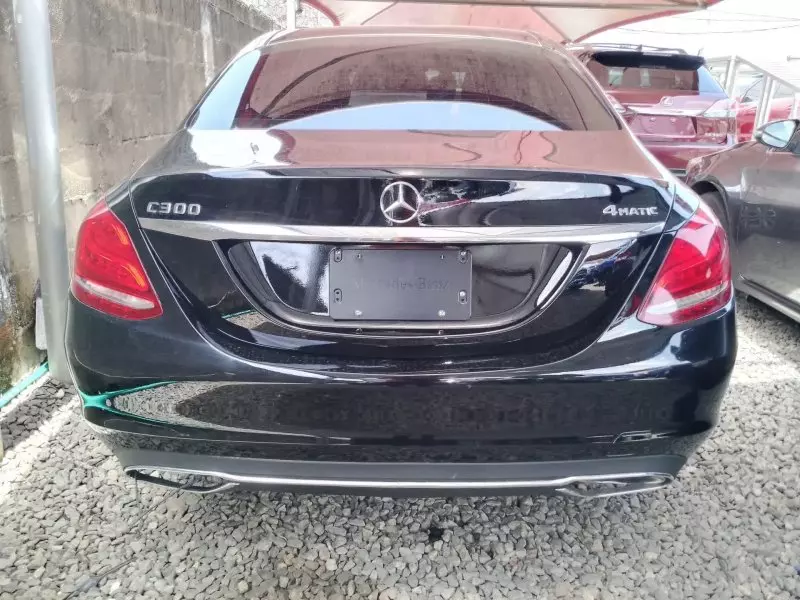 Mercedes-Benz C 300   - 2017
