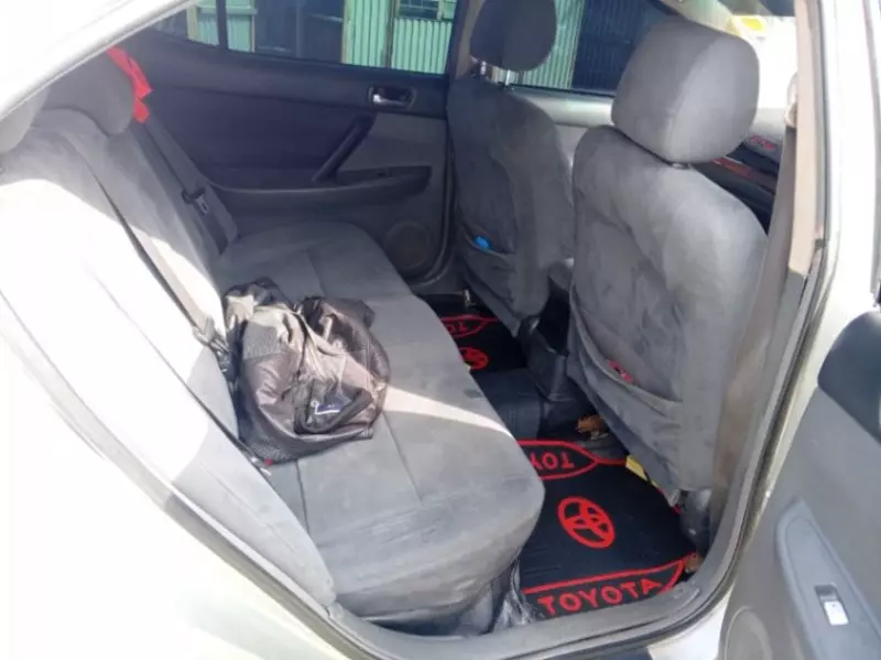 Toyota Allion    - 2005
