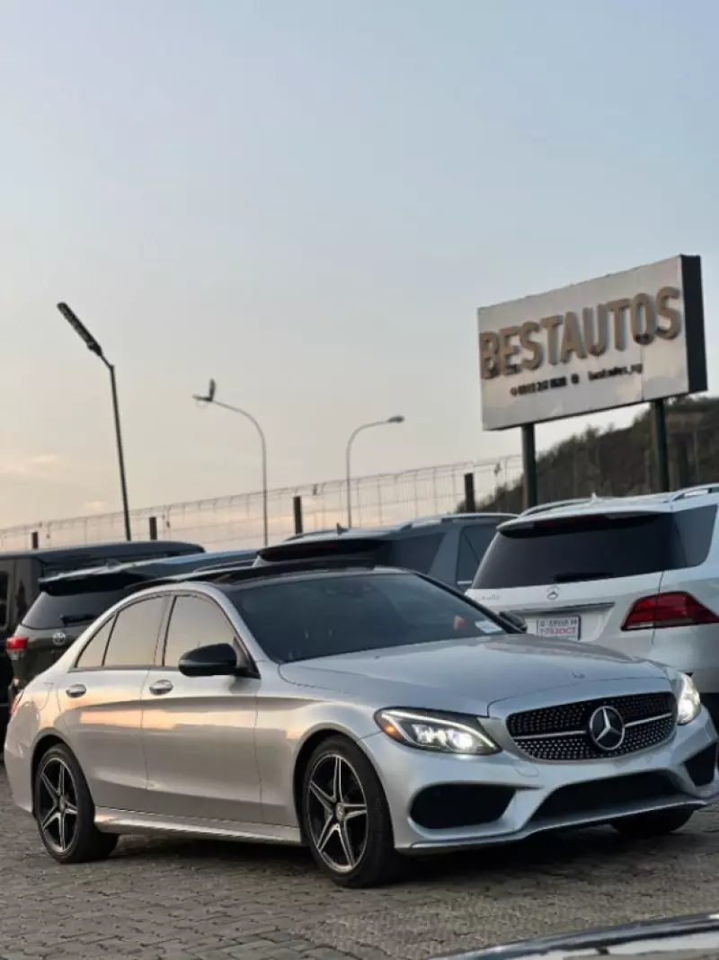 Mercedes-Benz C 450 AMG