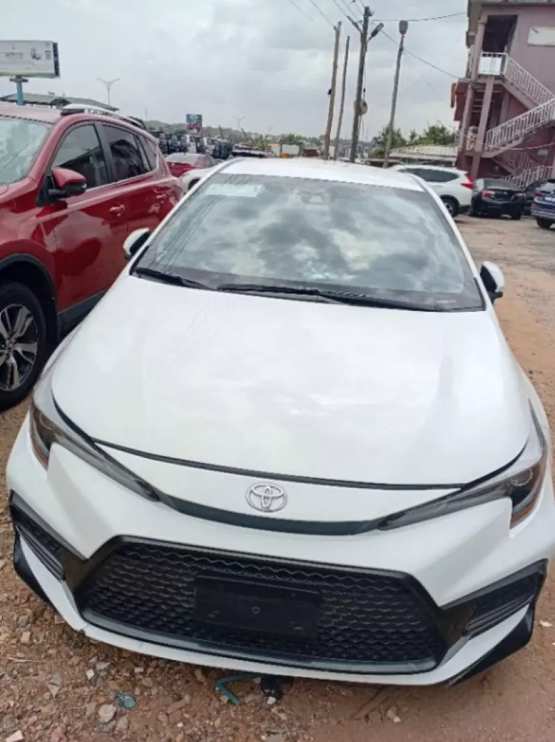 Toyota Corolla   - 2020