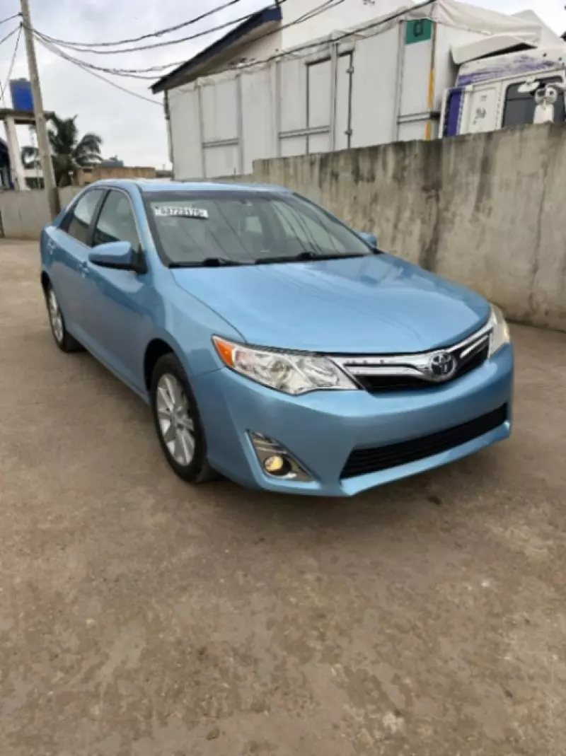 Toyota Camry   - 2007