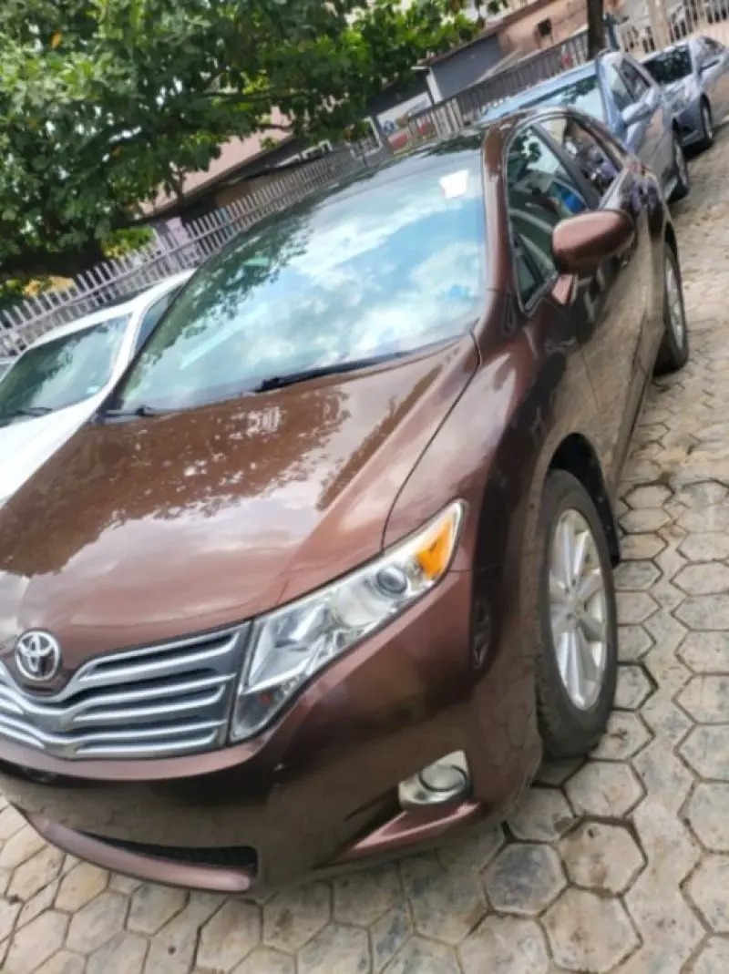 Toyota Venza   - 2010