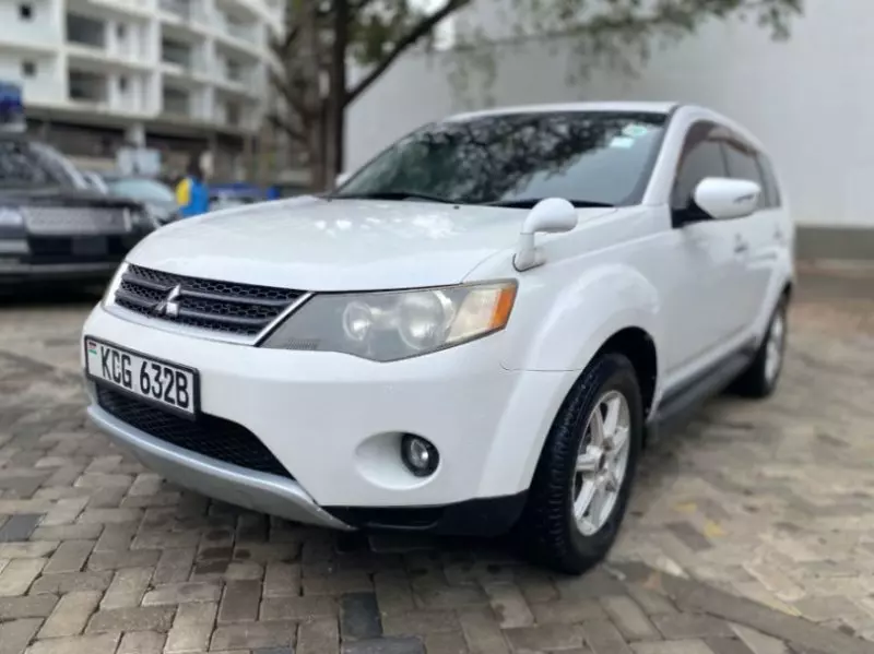 Mitsubishi OUTLANDER   - 2009
