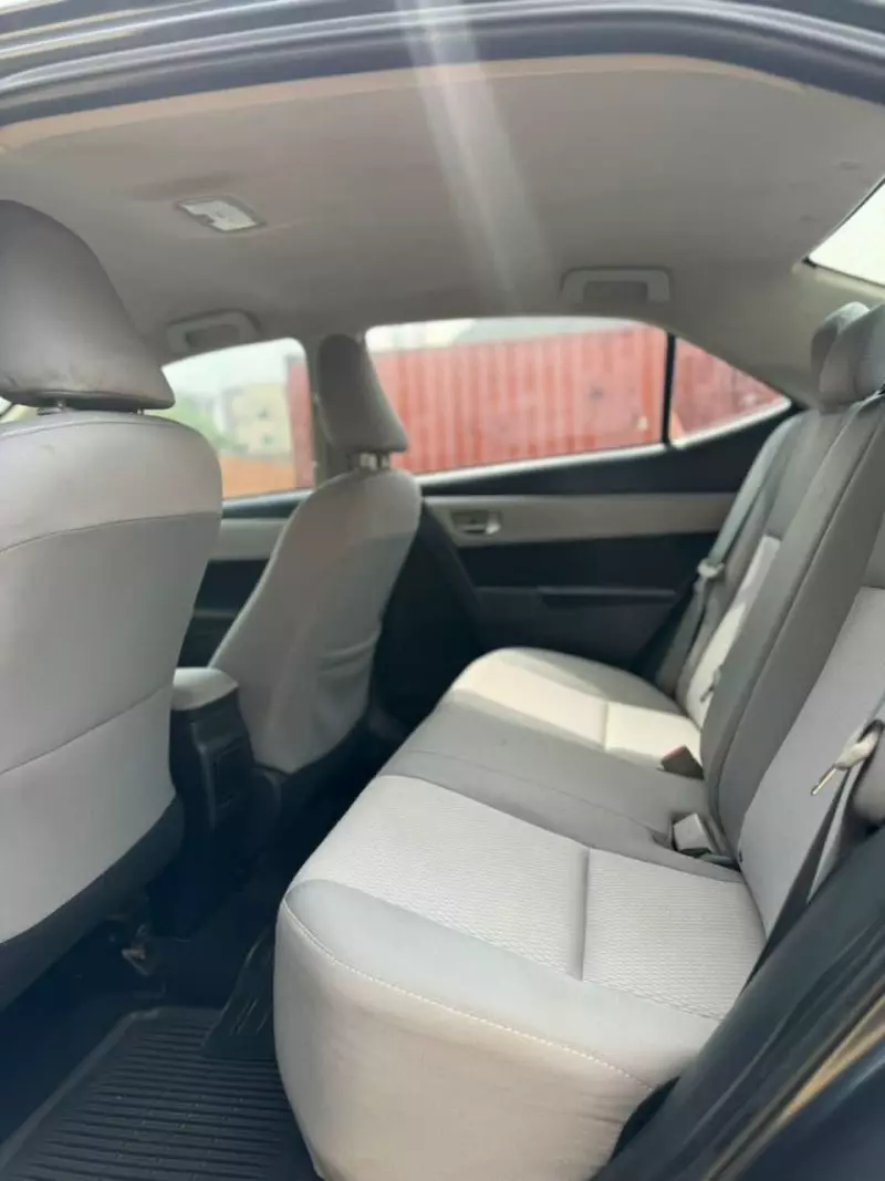 Toyota Corolla   - 2014