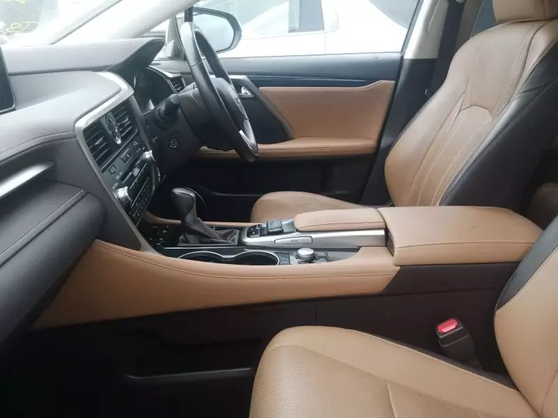 Lexus RX 200t   - 2016