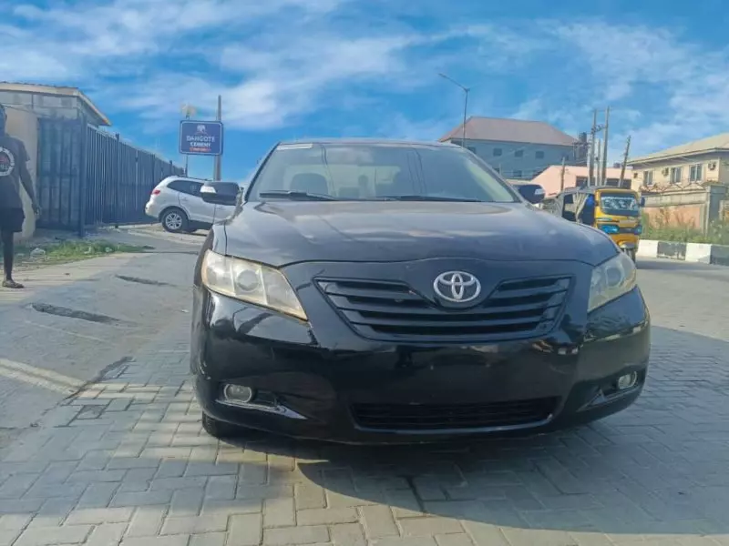 Toyota Camry   - 2007