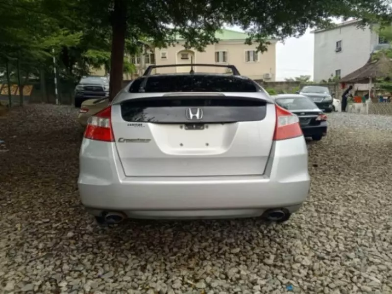 Honda Crosstour   - 2012