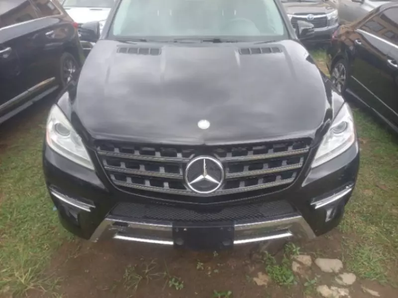 Mercedes-Benz ML 350   - 2012