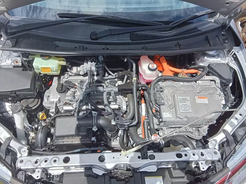 Toyota Fielder hybrid    - 2017
