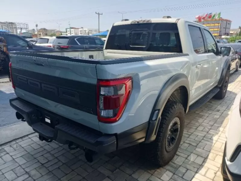 Ford Raptor   - 2024