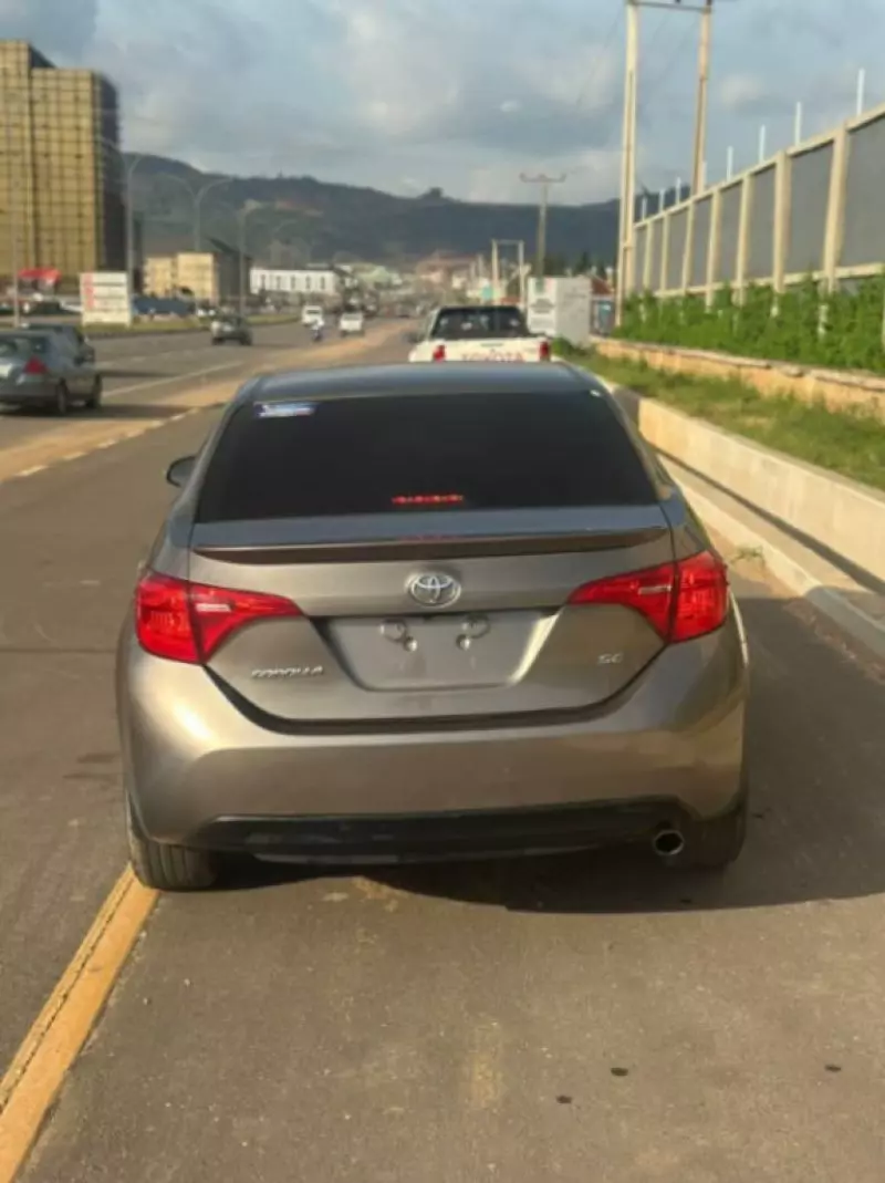 Toyota Corolla   - 2018