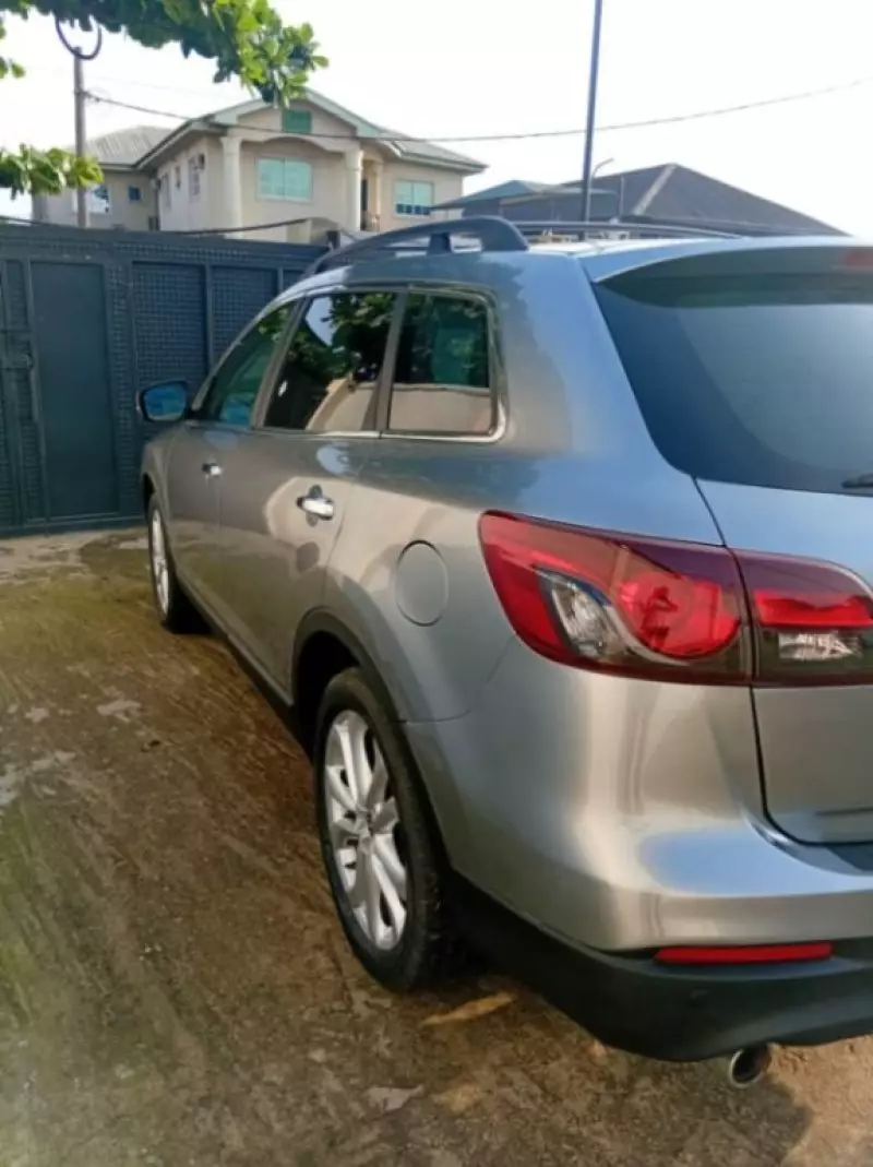 Mazda CX-9 - 2013