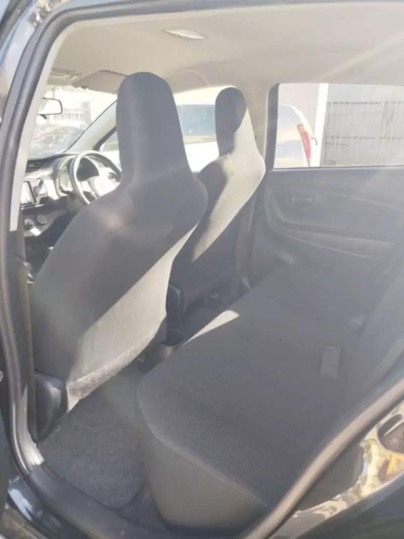 Toyota Vitz   - 2018
