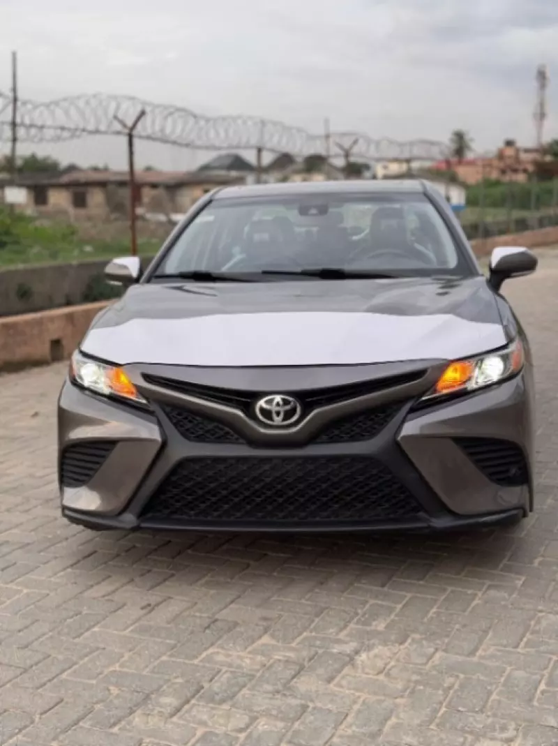 Toyota Camry   - 2020