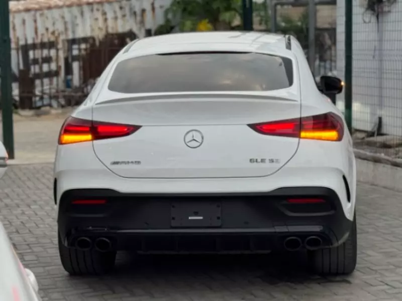 Mercedes-Benz GLE 53 AMG   - 2024