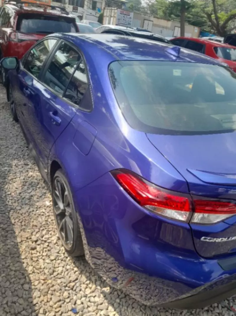 Toyota Corolla   - 2013