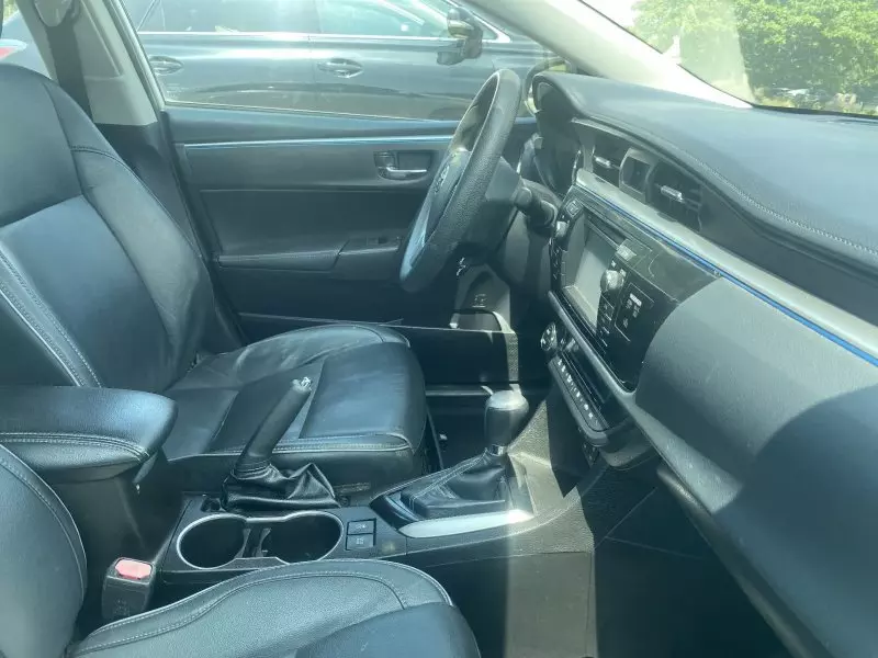 Toyota Corolla   - 2015
