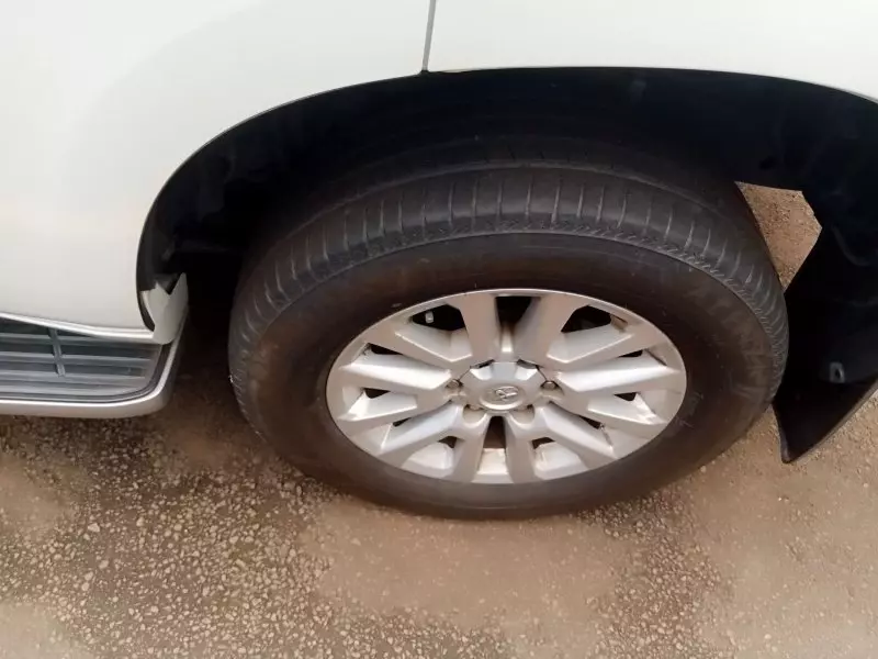 Toyota Landcruiser Prado   - 2016